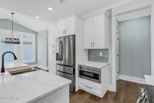 112 NE 27th St, Oak Island, NC 28465 - Photo 13