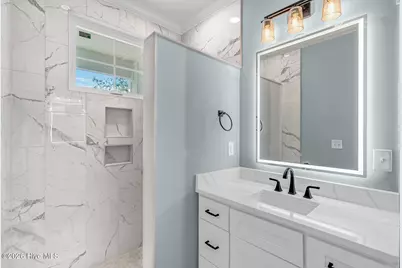 112 NE 27th Street, Oak Island, NC 28465 - Photo 23