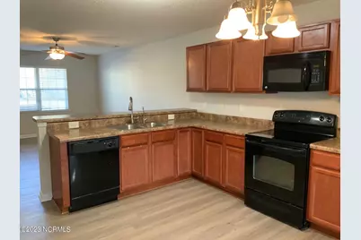 5008 Banister Loop, Jacksonville, NC 28546 - Photo 7