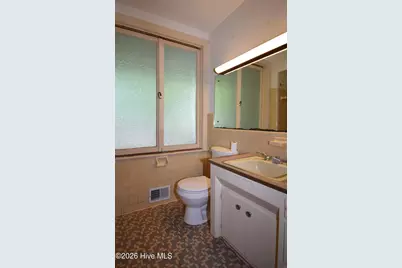 1509 E 4th Street, Greenville, NC 27858 - Photo 7
