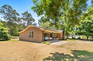 703 E Dr Martin L King Jr Blvd, Roseboro, NC 28382 - Photo 23