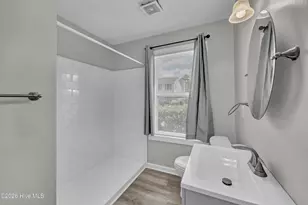 136 Lullwater Dr, Wilmington, NC 28403 - Photo 13