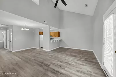 136 Lullwater Drive #Unit A, Wilmington, NC 28403 - Photo 9
