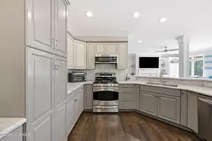 2203 Hidden Harbor Dr, New Bern, NC 28562 - Photo 13