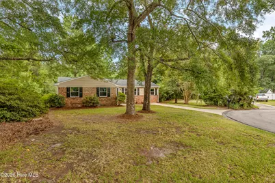 631 Duke Court, Jacksonville, NC 28546 - Photo 3