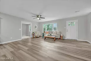 631 Duke Ct, Jacksonville, NC 28546 - Photo 5