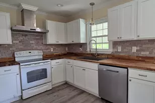 151 Lem Brown Rd, Chinquapin, NC 28521 - Photo 5