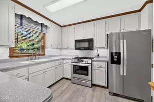 107 Guinevere Ln, Greenville, NC 27858 - Photo 29