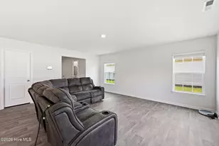 1909 Butterfield Ln, Kinston, NC 28504 - Photo 9