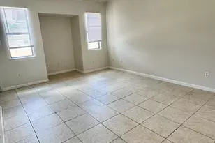 223 Wyndham Cir, Greenville, NC 27858 - Photo 3