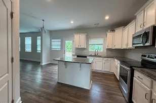 900 Courthouse Xing, Jacksonville, NC 28546 - Photo 9
