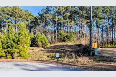 314 Livingston Court, Holly Ridge, NC 28445 - Photo 1