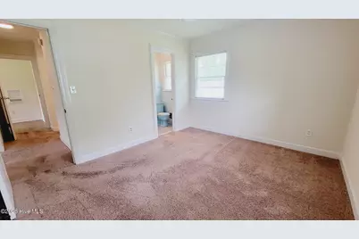 2512 Castle Hayne Road, Wilmington, NC 28401 - Photo 15