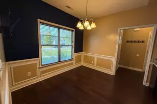 513 New Hanover Trl, Jacksonville, NC 28546 - Photo 9