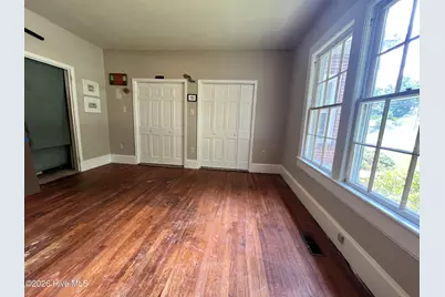 201 E Bell Street, Tabor City, NC 28463 - Photo 11