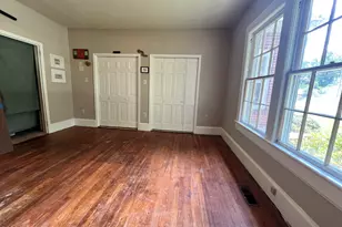 201 E Bell St, Tabor City, NC 28463 - Photo 11