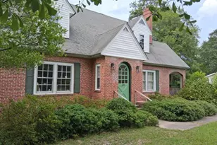 201 E Bell St, Tabor City, NC 28463 - Photo 3