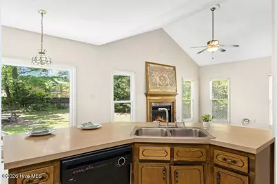 7 Aspen Drive, Smithfield, NC 27577 - Photo 9
