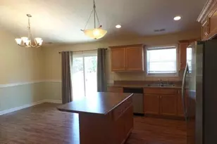 101 Rustic Dr, West End, NC 27376 - Photo 5