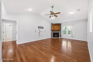 111 Finch Ln, New Bern, NC 28560 - Photo 9