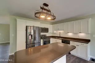 300 Crest Pl, Jacksonville, NC 28540 - Photo 11