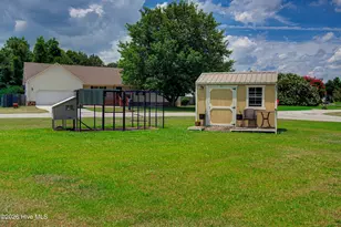 300 Crest Pl, Jacksonville, NC 28540 - Photo 45