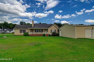 300 Crest Pl, Jacksonville, NC 28540 - Photo 3