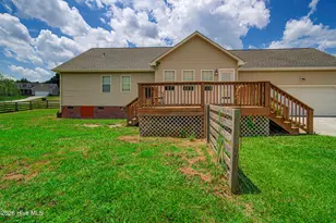 300 Crest Pl, Jacksonville, NC 28540 - Photo 43