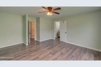300 Crest Place, Jacksonville, NC 28540 - Photo 25