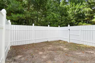 302 Burley Dr, Hubert, NC 28539 - Photo 19