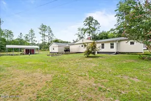 202 Walnut Ave, Hamlet, NC 28345 - Photo 27