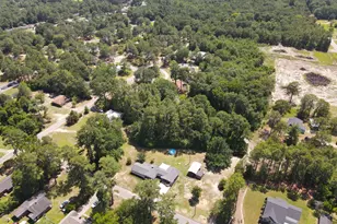 202 Walnut Ave, Hamlet, NC 28345 - Photo 33