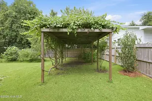 504 Bynum Ave, Maysville, NC 28555 - Photo 25
