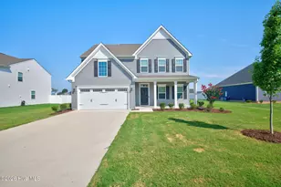 220 Grand View Dr, Elizabeth City, NC 27909 - Photo 1