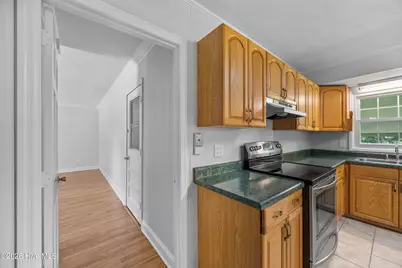 403 Oakwood Avenue, Jacksonville, NC 28546 - Photo 15