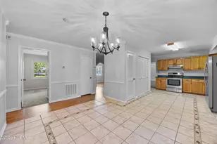 403 Oakwood Ave, Jacksonville, NC 28546 - Photo 11