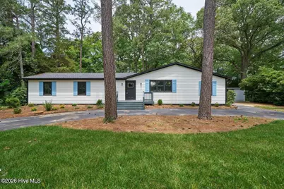 420 S Ashe Street, Southern Pines, NC 28387 - Photo 3