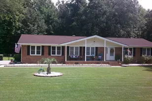 361 Country Club Rd, Whiteville, NC 28472 - Photo 1
