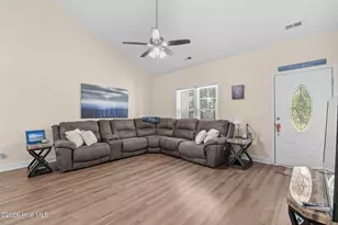 544 Briarwood Dr NW, Calabash, NC 28467 - Photo 9