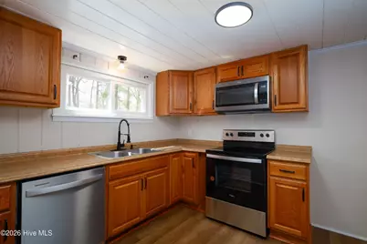 [Address not provided], Jacksonville, NC 28540 - Photo 15