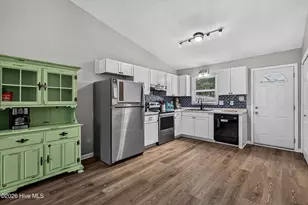 222 Cedar Crk Dr, Jacksonville, NC 28540 - Photo 7