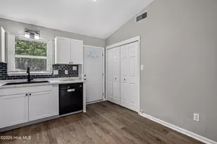 222 Cedar Crk Dr, Jacksonville, NC 28540 - Photo 9