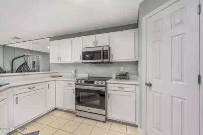 5004 Hunters Trail #Unit 15, Wilmington, NC 28405 - Photo 13