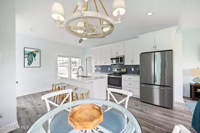 494 Ocean Boulevard W, Holden Beach, NC 28462 - Photo 5