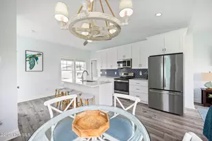 494 Ocean Blvd W, Holden Beach, NC 28462 - Photo 5
