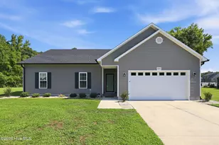 501 Park Meadows Dr, Newport, NC 28570 - Photo 1
