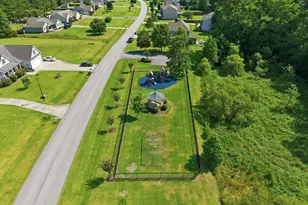 501 Park Meadows Dr, Newport, NC 28570 - Photo 25