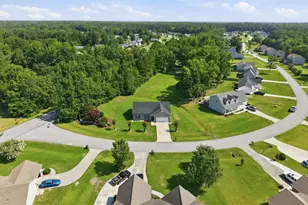 501 Park Meadows Dr, Newport, NC 28570 - Photo 11
