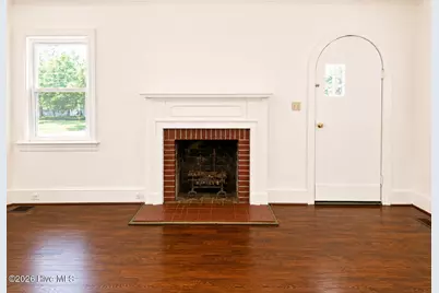 415 Academy Street N, Ahoskie, NC 27910 - Photo 11