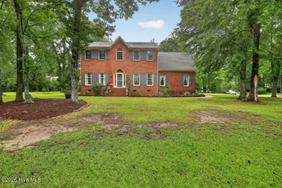 4001 Shinnecock Drive, New Bern, NC 28562 - Photo 3